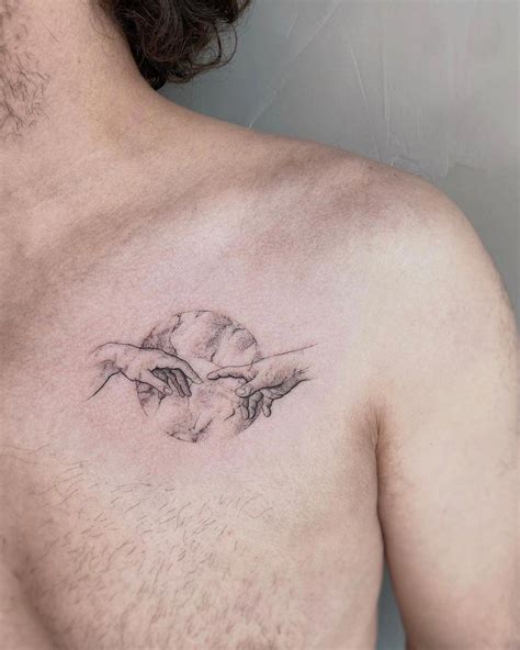 tatuajes en el pecho para hombres|25 fotos con ideas de Tatuajes en el pecho para。